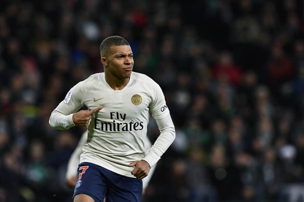 两位超级得分手！杜兰特赛季场均25.4分 自哈登后最高的火箭球员